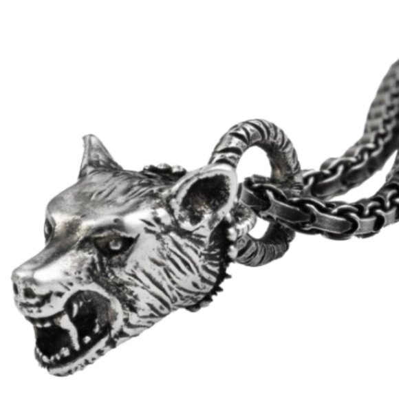 Gucci Anger Forest Wolf Head Charm - Picture 1 of 8
